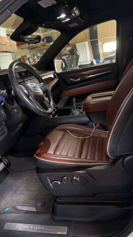 2023 GMC Yukon Denali Ultimate