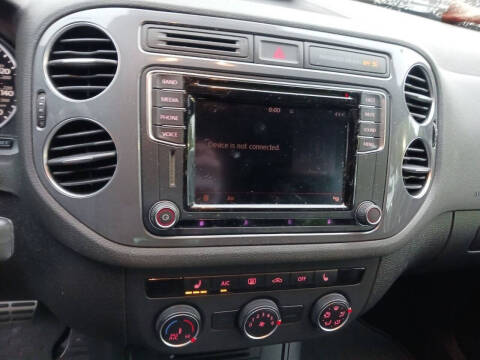 2016 Volkswagen Tiguan 2.0T R-Line