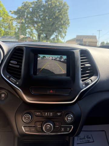 2019 Jeep Cherokee Latitude Plus
