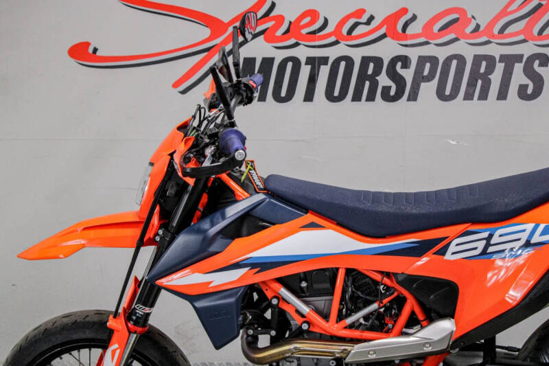 2020 KTM 690 SMC R