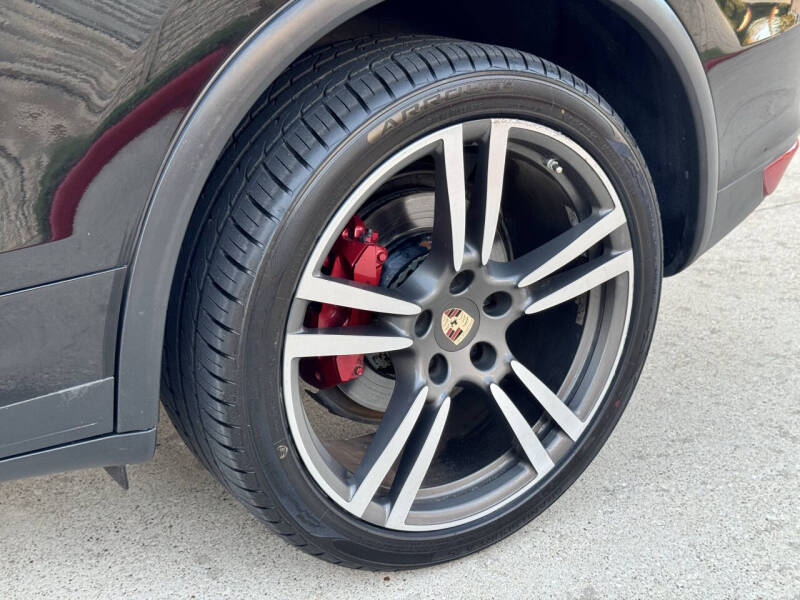 2012 Porsche Cayenne S