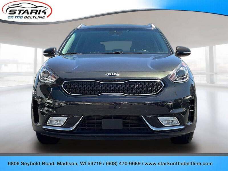 2018 Kia Niro Touring - Photo 2
