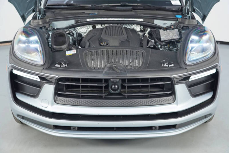 2023 Porsche Macan