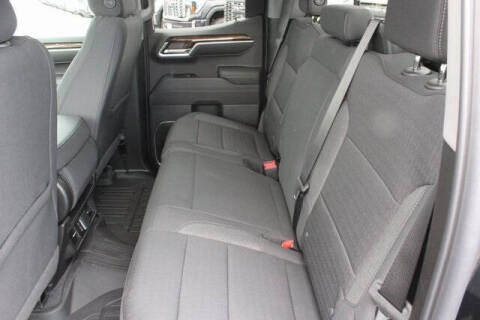 2025 GMC Sierra 1500 SLE