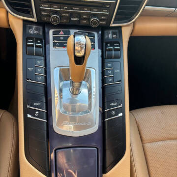 2011 Porsche Panamera