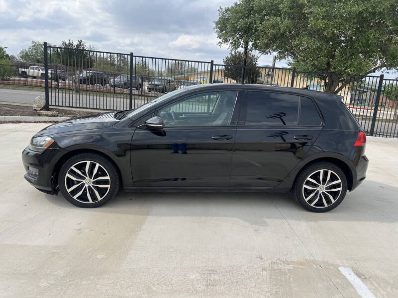 2016 Volkswagen Golf TSI SE