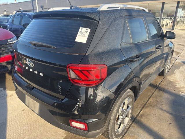 2023 Hyundai Venue SEL