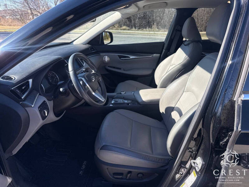 2023 Infiniti QX50 Luxe