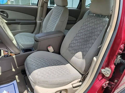 2005 Chevrolet Malibu Maxx LS