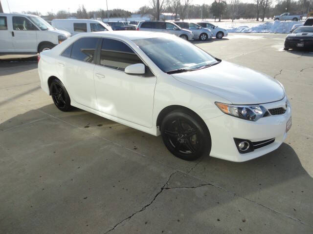 2014 Toyota Camry SE