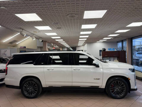 2023 Cadillac Escalade-V ESV
