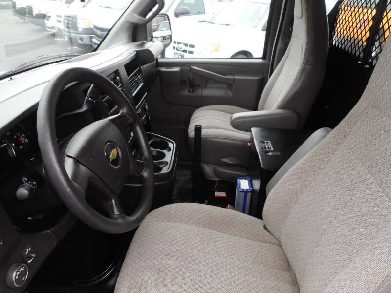 2016 Chevrolet Express 2500