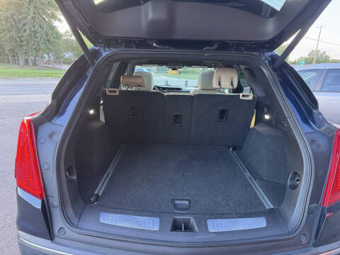 2017 Cadillac XT5 Luxury