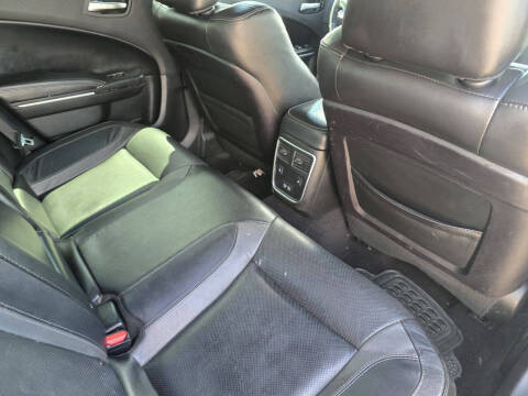 2019 Dodge Charger SXT