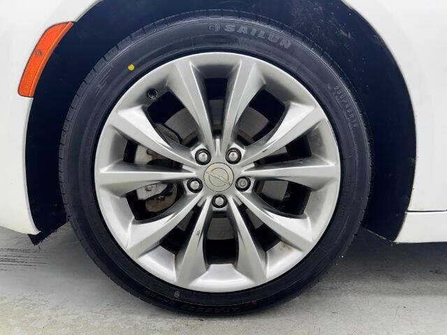 2015 Chrysler 200 S