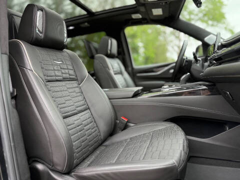 2024 Cadillac Escalade-V