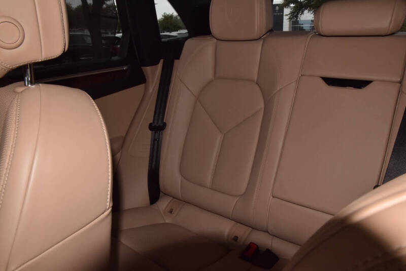 2023 Porsche Macan S