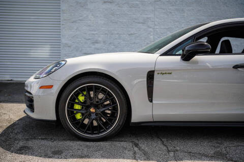 2023 Porsche Panamera
