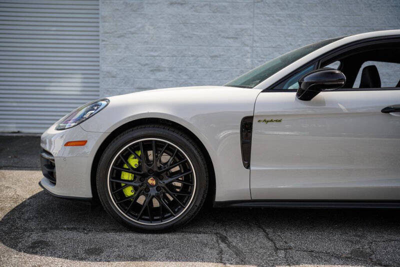 2023 Porsche Panamera