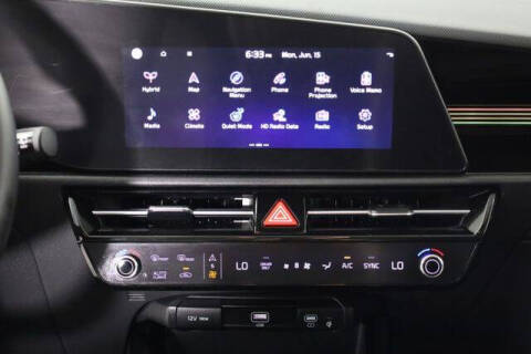 2023 Kia Niro EX