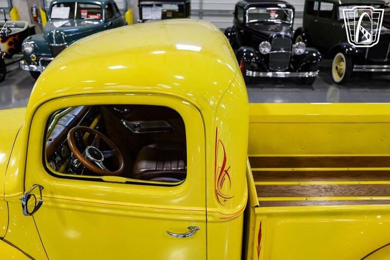 1940 Ford F-100