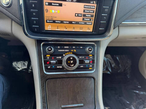 2019 Lincoln Continental Select