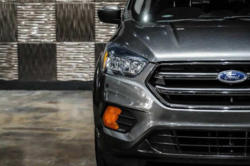 2019 Ford Escape S