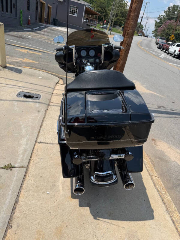 2013 Harley-Davidson Electra Glide Classic FLHTC