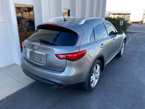 2010 Infiniti FX35