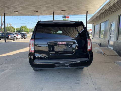 2018 GMC Yukon XL SLT