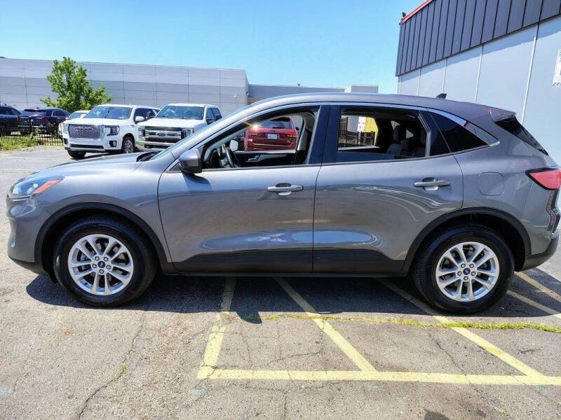 2021 Ford Escape SE