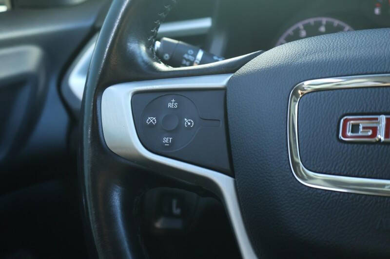 2019 GMC Acadia SLE-1