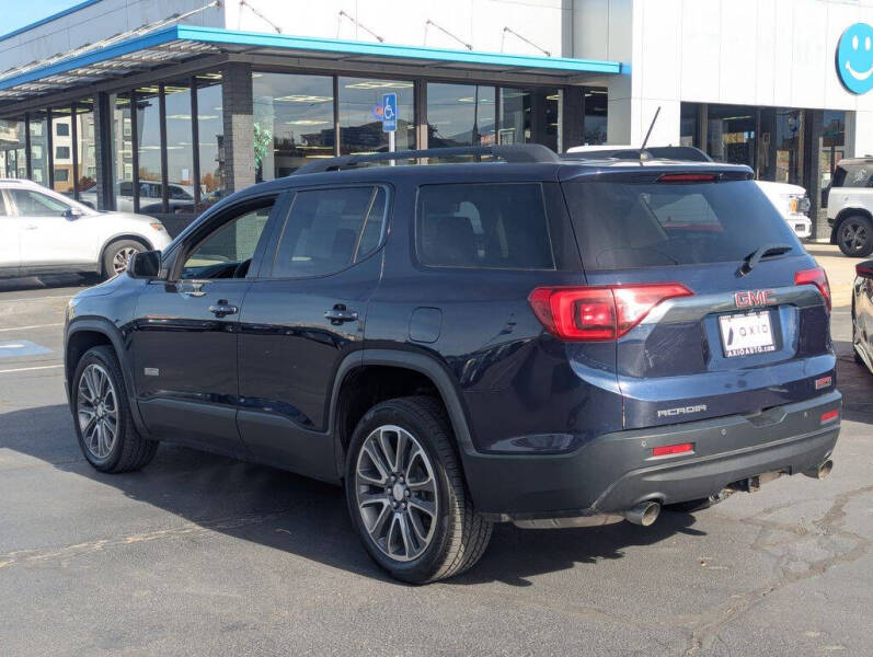 2017 GMC Acadia SLT-1