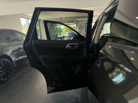 2015 Nissan Pathfinder