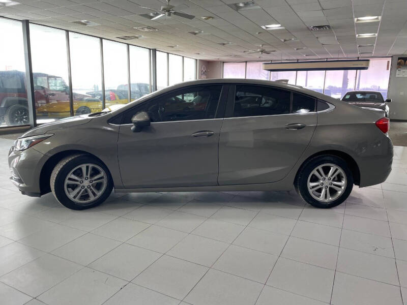 2017 Chevrolet Cruze LT Auto
