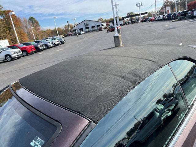 2016 Buick Cascada 38