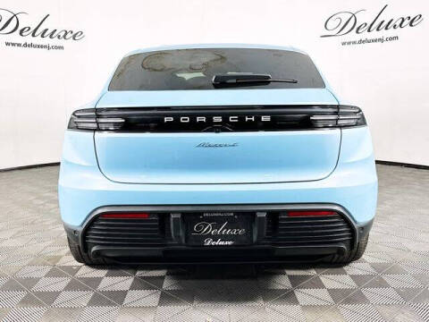 2024 Porsche Macan 4 Electric