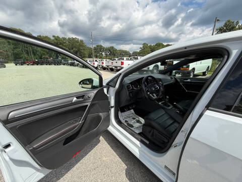 2018 Volkswagen Golf GTI S