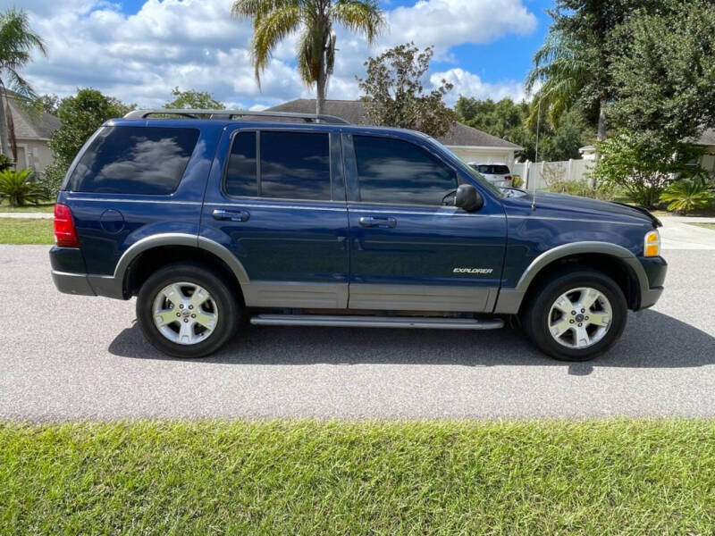 2004 Ford Explorer XLT