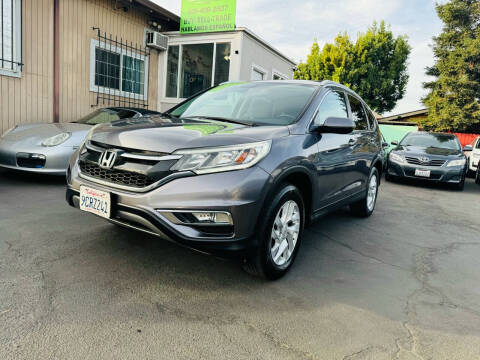 2015 Honda CR-V for sale at Ronnie Motors LLC in San Jose CA