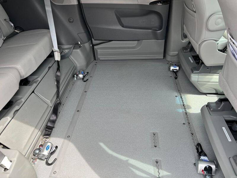 2016 Toyota Sienna XLE 8-Passenger