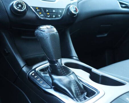 2018 Chevrolet Cruze LS Auto