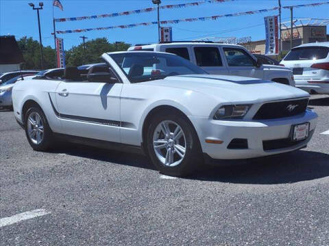 2011 Ford Mustang for sale at Sunrise Used Cars INC in Lindenhurst NY