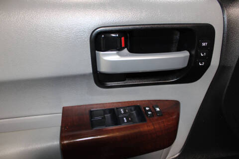 2014 Toyota Sequoia Platinum