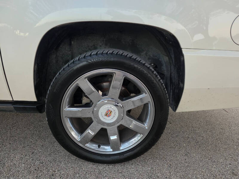 2013 Cadillac Escalade ESV Luxury