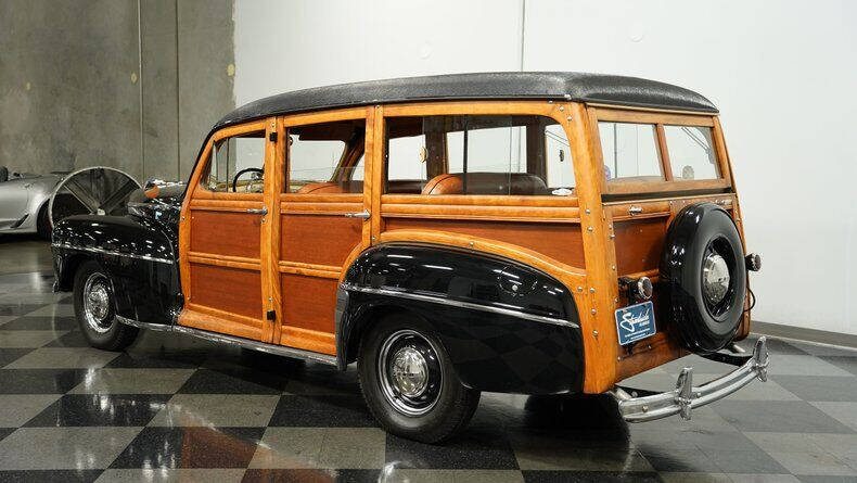 1948 Ford Super Deluxe