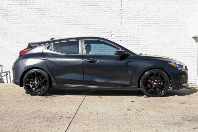 2019 Hyundai Veloster