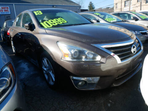 2013 Nissan Altima for sale at M & R Auto Sales INC. in North Plainfield NJ