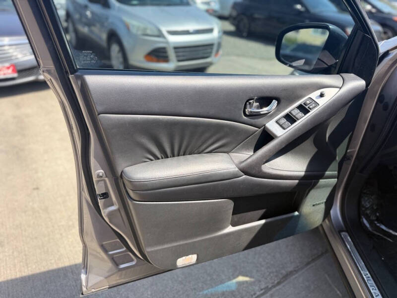 2009 Nissan Murano SL