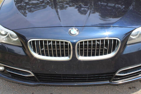 2016 BMW 5 Series 528i